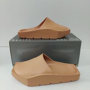 Women’s Jordan Hex Mule Slide Amber Brown